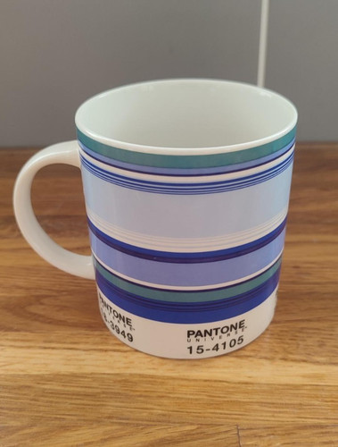 Typhoon pantone universal - typhoon,
