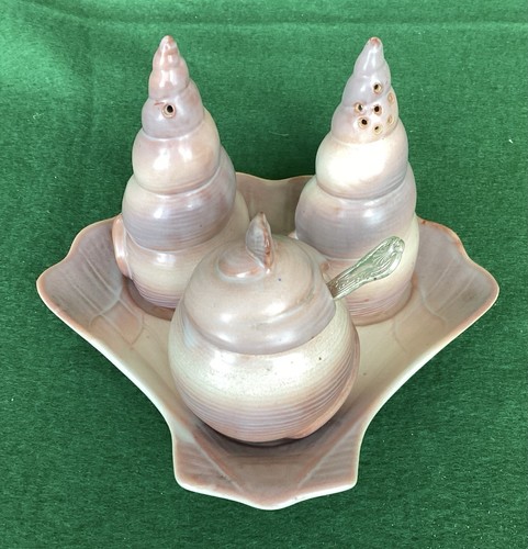 Carlton ware seashells - ware,