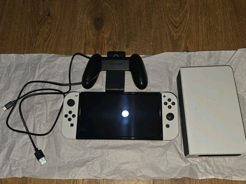 Nintendo switch oled - nintendo,