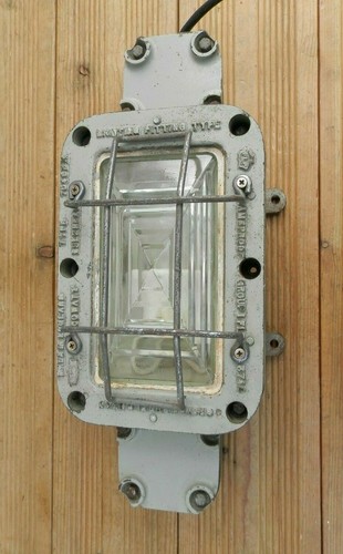 Vintage huge industrial cast - vintage,