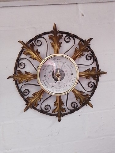 Vintage barometer gold - sb, in