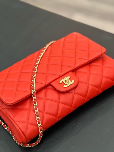 Chanel classic flap - chanel,