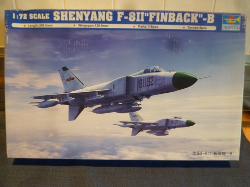 Trumpeter shenyang f 811 - trumpeter,