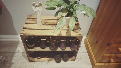 Shabby chic wooden shoe rack - chic,