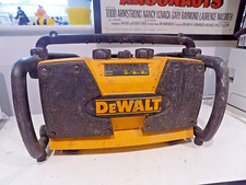 DeWALT DW911 Jobsite Radio