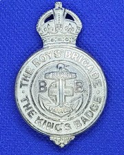 THE BOY'S BRIGADE KINGS BADGE SCOUT HAT CAP BADGE pre 1953