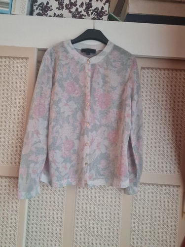 Ladies zara cardigan - size, eur