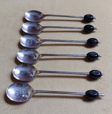Set Of 6 Vintage 10 cm  EPNS Coffee Spoons With Bakelite Coffee Bean Handles.