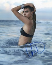 Cara Delevingne 8.5x11 signed Photo Reprint