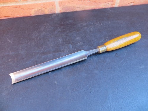 Vintage paring gouge i - gouge, by