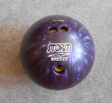 10lb TENPIN BOWLING BALL –