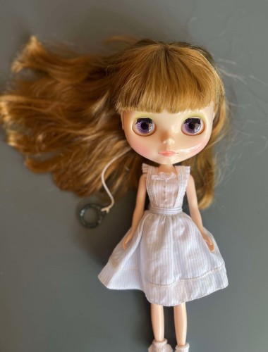 Neo blythe jardin de - blythe, “le