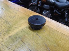 SUZUKI RGV250 RGV250 VJ22 2 STROKE OIL CAP