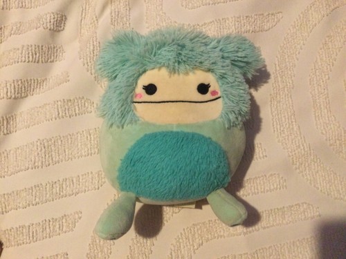 Squishmallows joelle used - used, 8