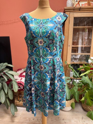 Beautiful vintage alice - vintage, by