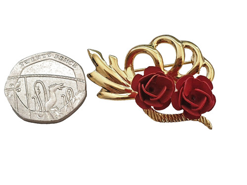 Dainty red rose gold tone - 3d,