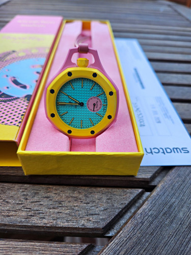 Swatch royal pop - x,