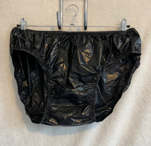 Black noisy pvc pull - black, cut
