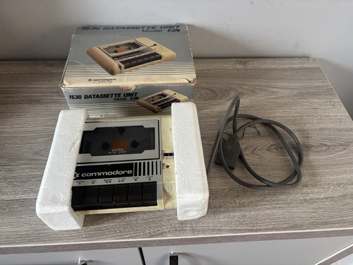 Commodore datassette - commodore, 64