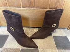 SCHUH Chocolate brown Faux Suede Ankle Boots Size Uk 4. New