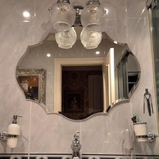 Antique Floral Outcut Oval