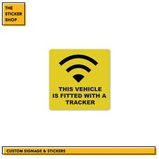 Vehicle fitted with tracker - is,