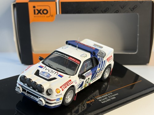 Rare ixo model ford - 1:43, rs200