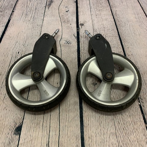 Front swivel wheels mamas - front,