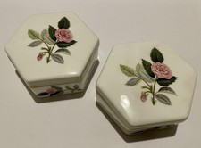 Pair Of Vintage Wedgwood Hathaway Rose Bone China Trinket Dish Lidded Pots