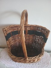 Wicker Wine Carrier