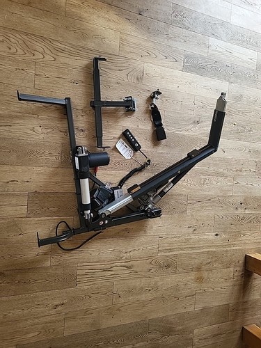 Auto chair wheelchair hoist - wheelchair,