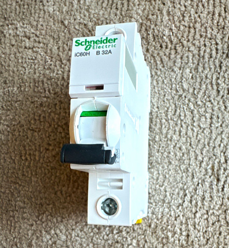 Schneider electric ic60h type - schneider,
