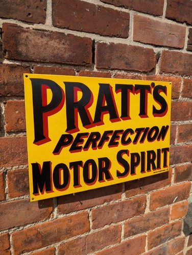 Pratts enamel sign - ,