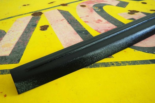 Toyota hilux tailgate cap - toyota,