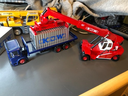 Diecast container reach - diecast,