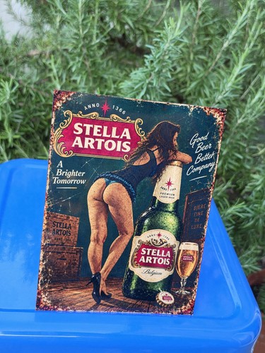 Stella artois pin - stella, up