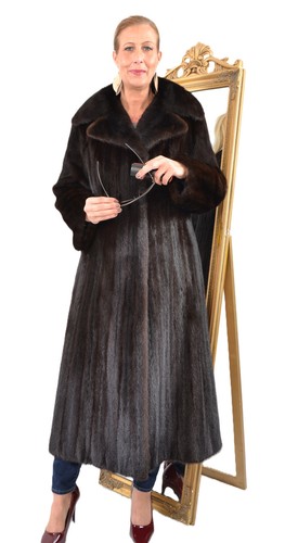Us5952 female mink fur - us5952,