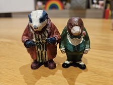Typhoo Tea Wind in the Willows Painted Badger Figurine Figure Duo