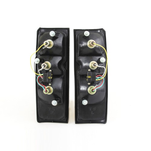 Rear tail light rh - tail,