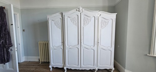 French carved door wardrobe - 4-door,