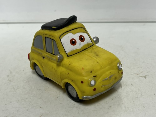 Disney cars luigi - cars, pvc