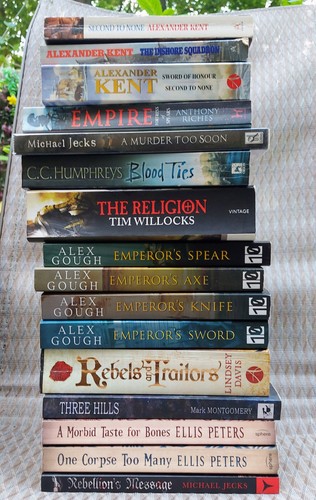 Large job lot books - large,