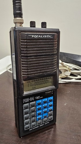Realistic pro 200 ch - realistic,