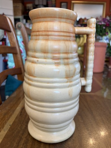 Wilton art deco jug - art,