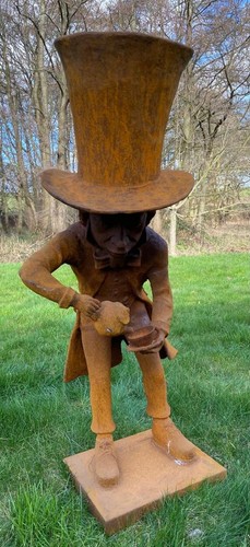 Cast iron garden sculpture - sculpture,