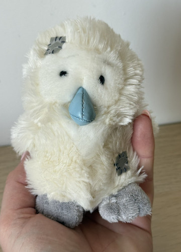 Blue nose friends - wise, owl