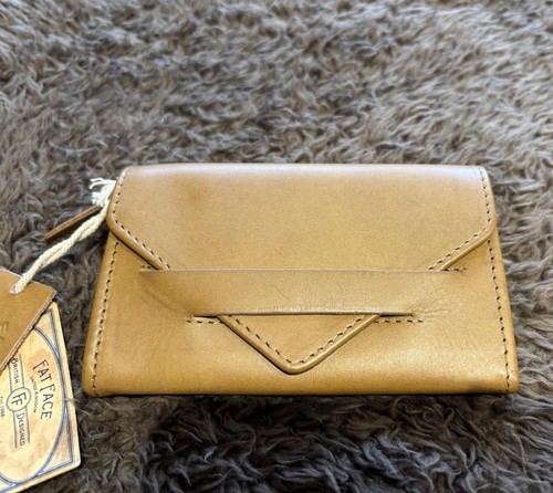 Bnwt fat face - face, leather
