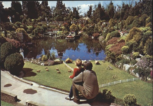 Vintage bekonscot model - vintage,