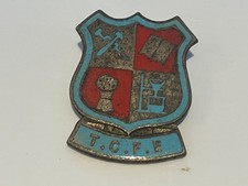VINTAGE ORIGINAL TOTTENHAM COLLEGE OF FURTHER EDUCATION ENAMEL PIN BADGE