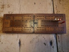Vintage Wooden Cribbage Board double sided box 4 marking pieces 